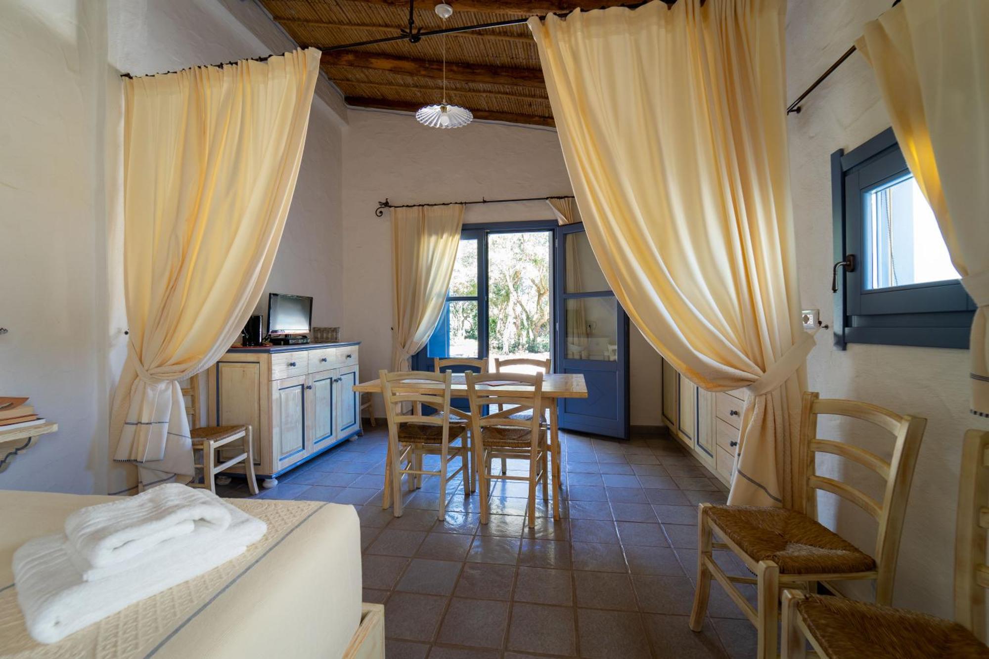 Residence Isola Dei Mori SantʼAntìoco Εξωτερικό φωτογραφία