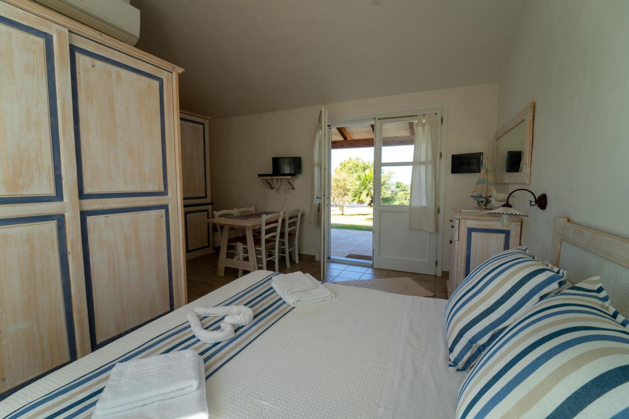 Residence Isola Dei Mori SantʼAntìoco Εξωτερικό φωτογραφία